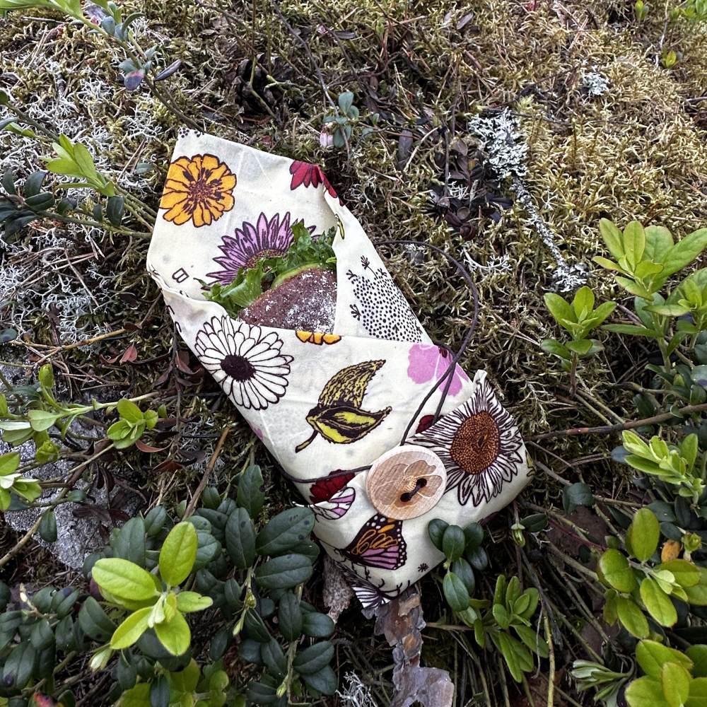 Uudelleenkäytettävä Bee's Wrap vegaaninen vahakääre eväsleipä